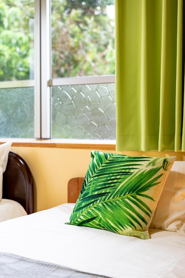 Deluxe Room 130平米 Urumahotel Luaran gambar