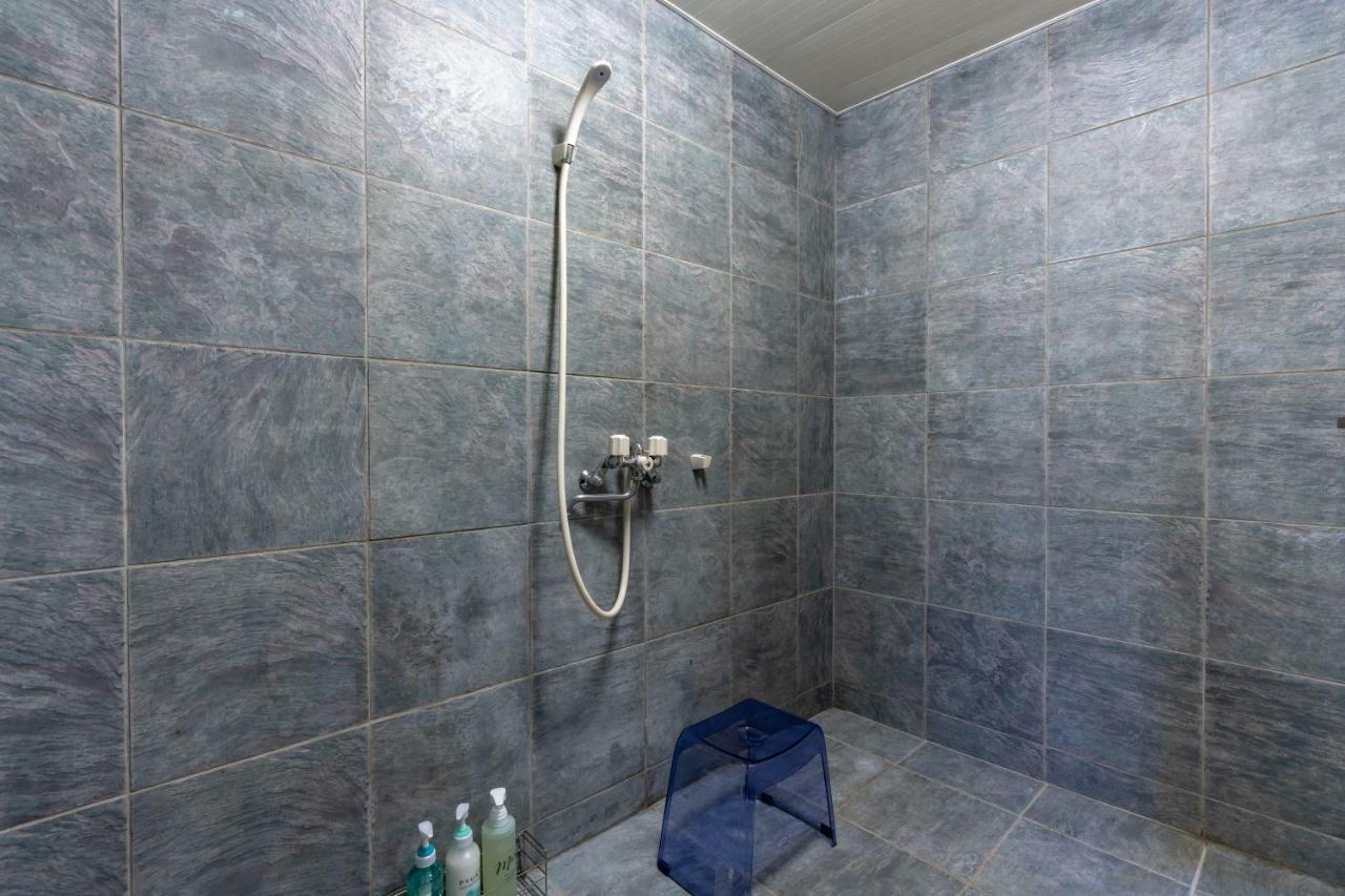 Deluxe Room 130平米 Urumahotel Luaran gambar