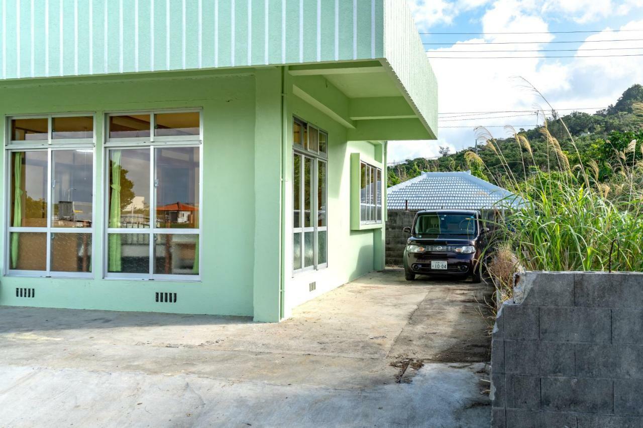 Deluxe Room 130平米 Urumahotel Luaran gambar